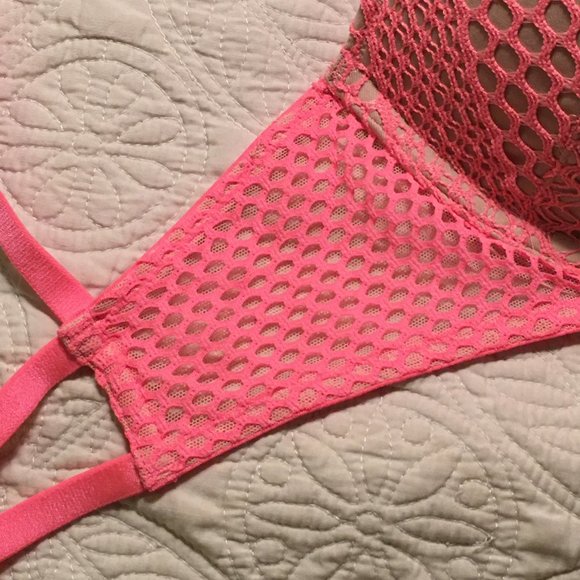 VICTORIA'S SECRET "Very Sexy" After Dark Lightly Lined Plunge Bra NWOT! 32D - Picture 8 of 16